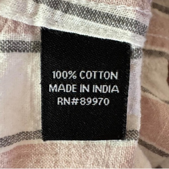 Eighth Avenue Men's Striped Casual Button Down Shirt - Picture 4 of 4